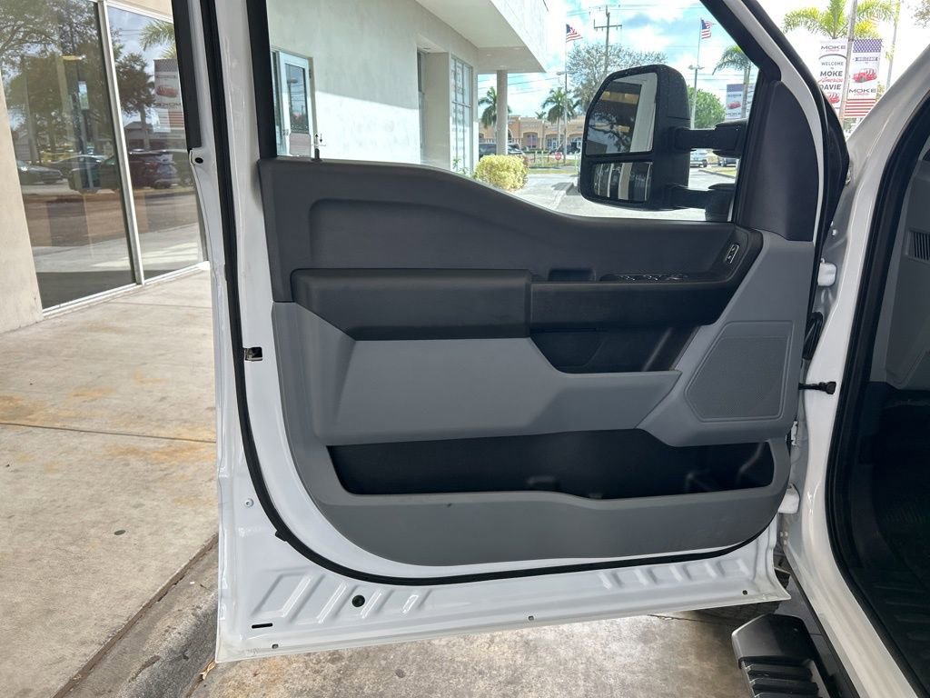 Used 2024 Ford F350 XL w/ FX4 Off-Road Package image 38