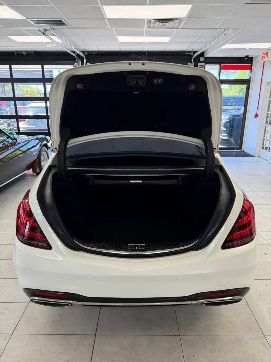 Used 2019 Mercedes-Benz S 560 Sedan image 26