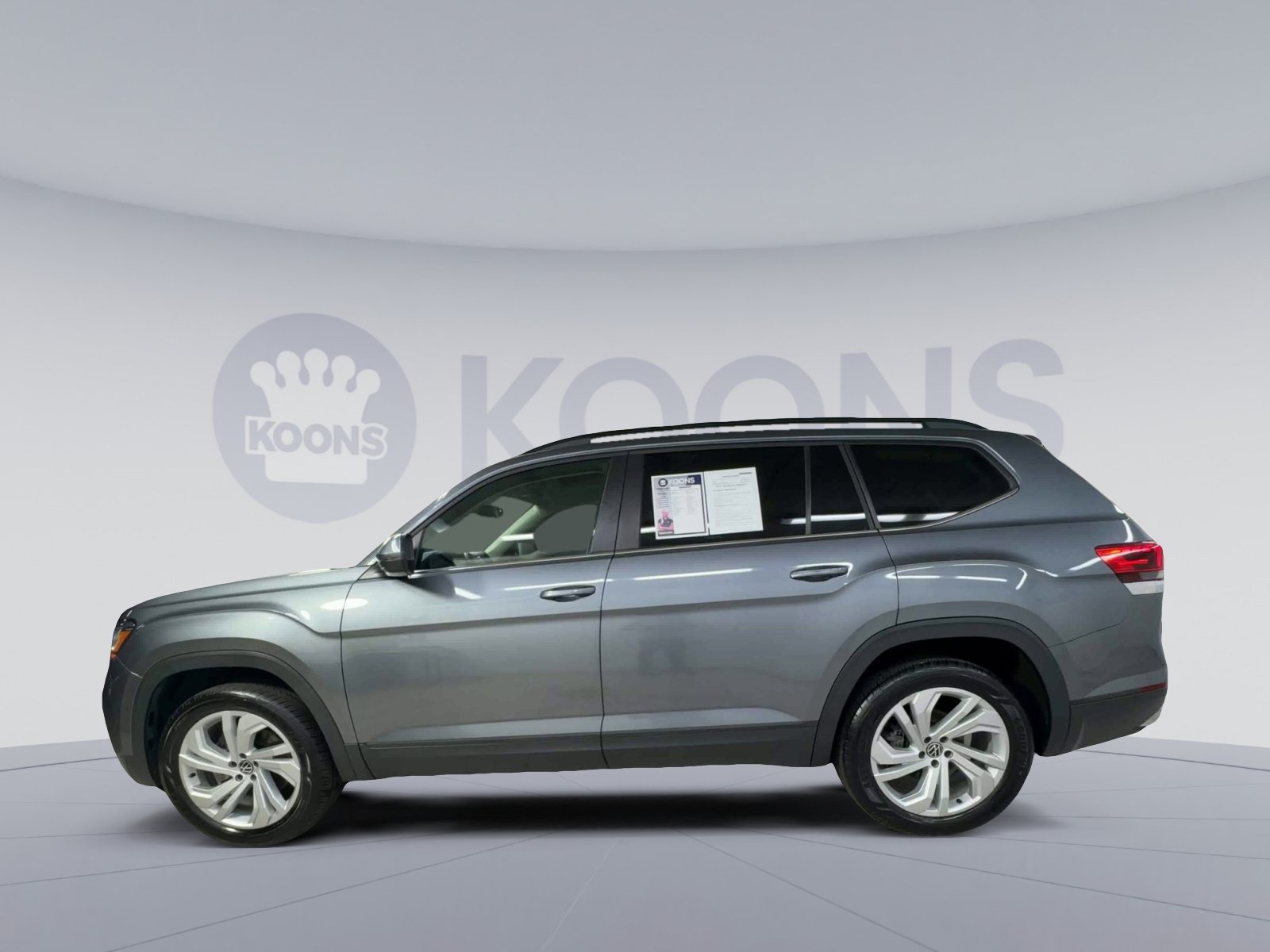 Used 2022 Volkswagen Atlas SE w/ Panoramic Sunroof Package AWD/4WD image 7