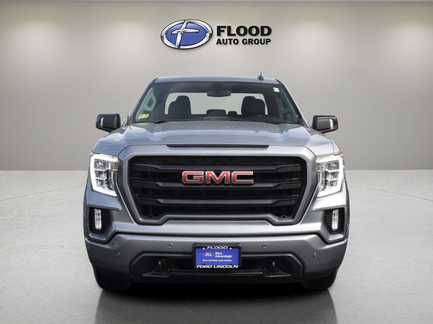 Used 2022 GMC Sierra 1500 Elevation w/ Driver Alert Package I AWD/4WD image 2