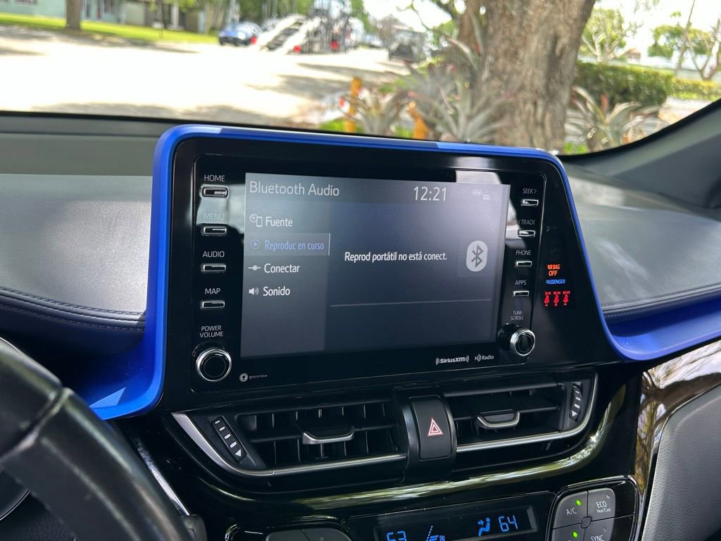 Used 2021 Toyota C-HR XLE image 41