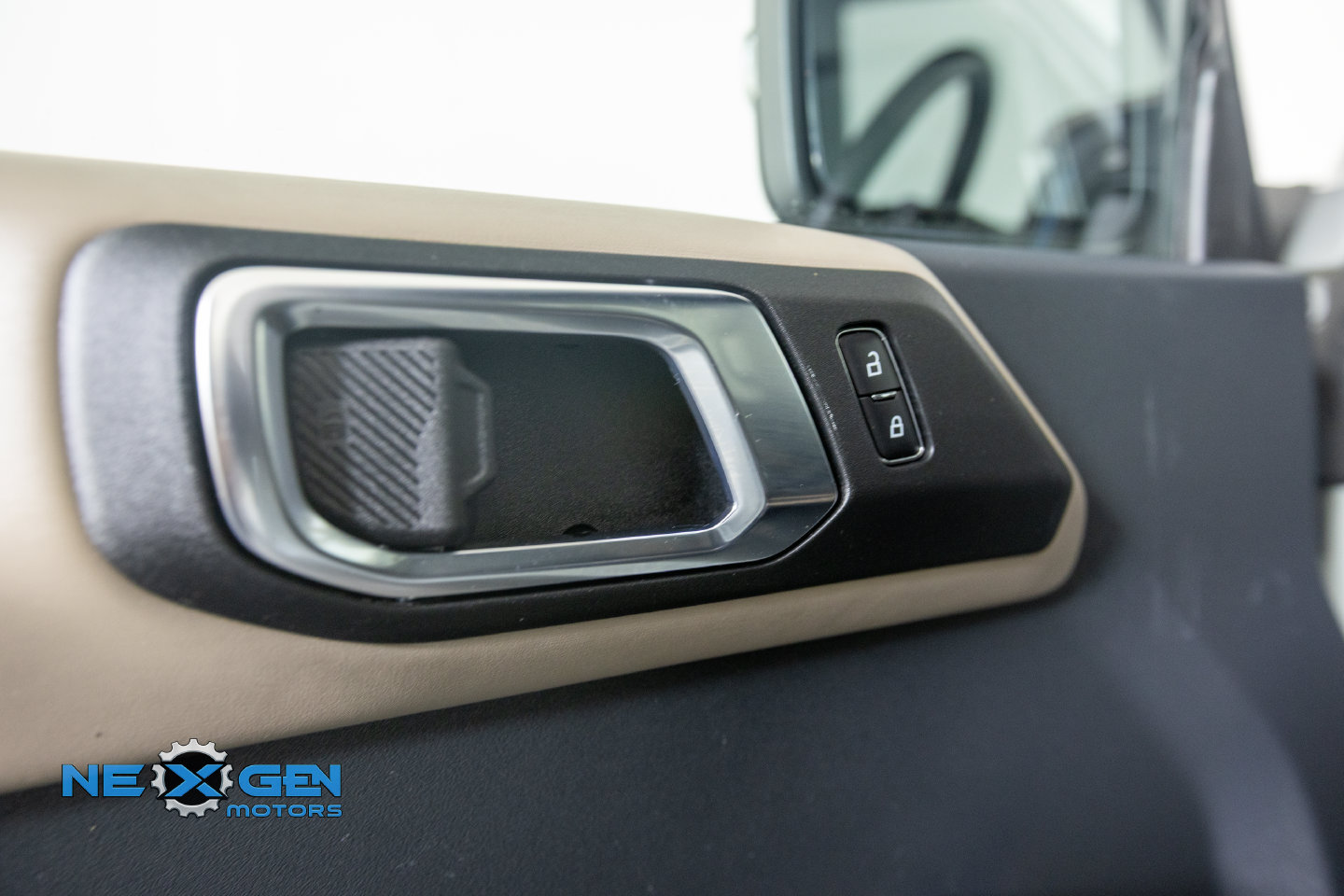 Used 2024 Ford Bronco Wildtrak AWD/4WD image 15