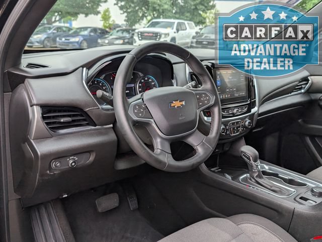 Used 2023 Chevrolet Traverse LT AWD/4WD image 4