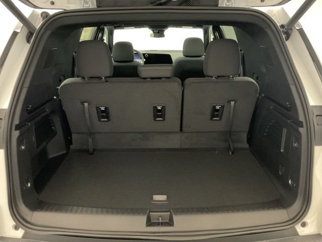 New 2026 Chevrolet Traverse LT w/ Sun and Wheel Package AWD/4WD image 30