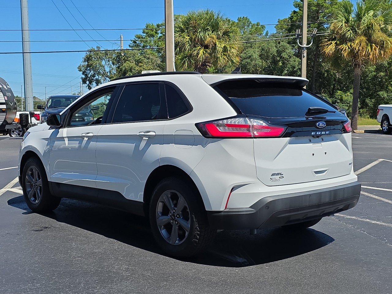 Certified 2024 Ford Edge SEL w/ Sport Appearance Package AWD/4WD image 13