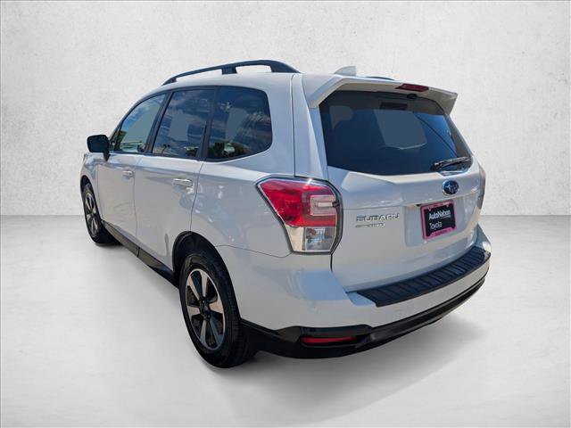Used 2017 Subaru Forester 2.5i Premium w/ All-Weather Package AWD/4WD image 8