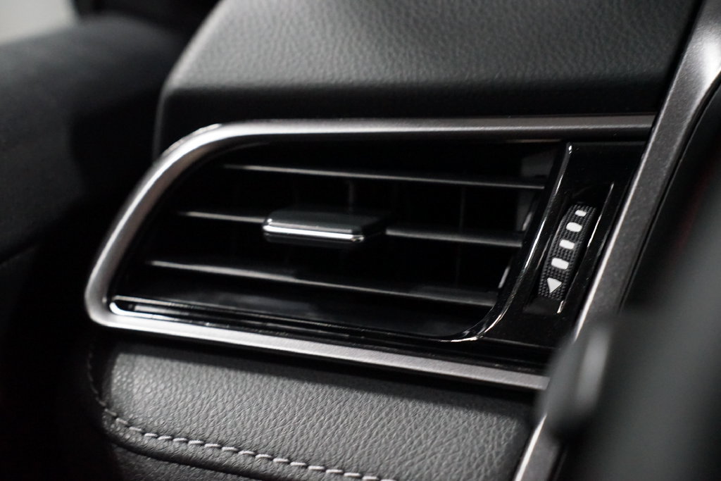 Certified 2023 Toyota Camry XSE FWD image 25