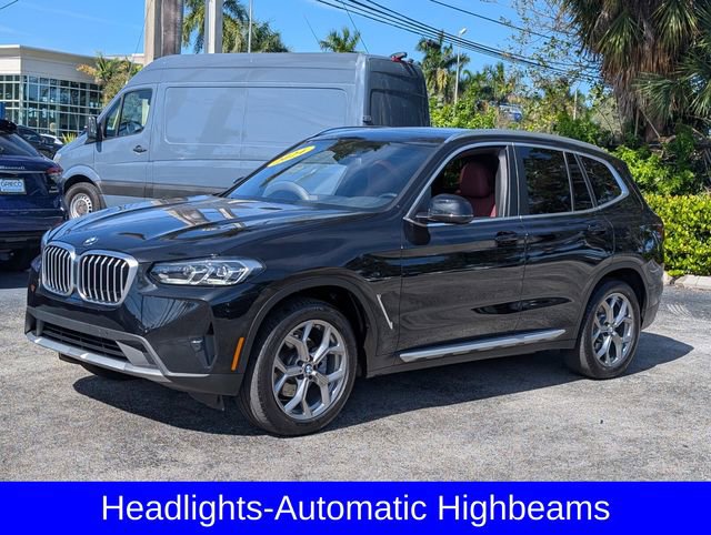 Used 2024 BMW X3 sDrive30i w/ Premium Package image 3