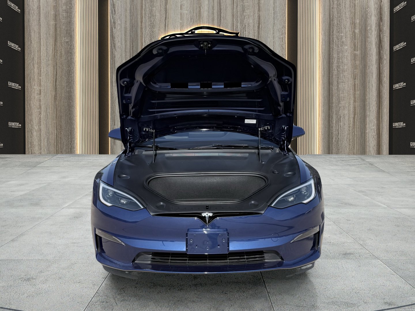 Used 2025 Tesla Model S AWD/4WD image 23