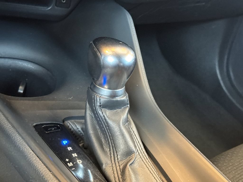 Used 2019 Toyota C-HR LE FWD image 26