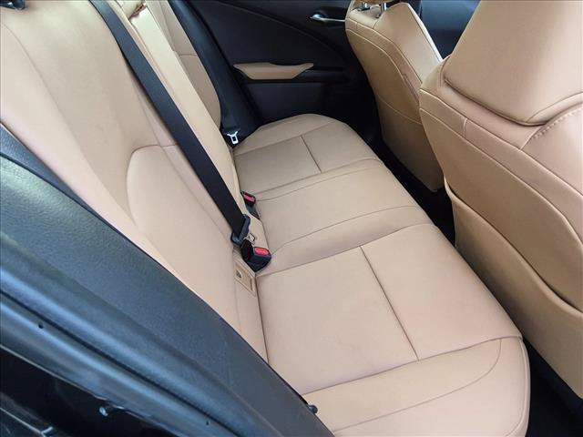 Used 2024 Lexus UX 250h FWD w/ Premium Package image 20