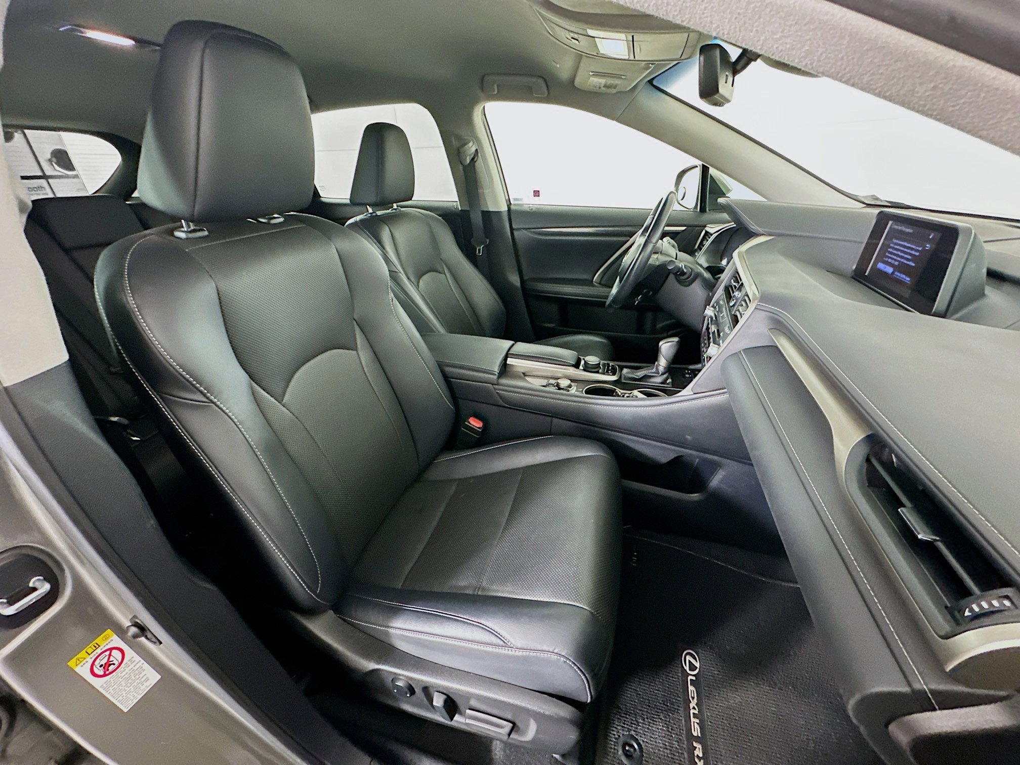 Used 2019 Lexus RX 350 FWD w/ Accessory Package image 30
