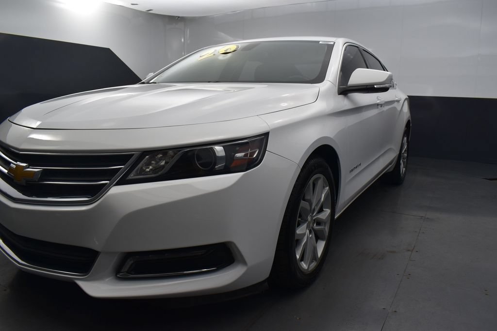 Used 2020 Chevrolet Impala LT FWD image 32