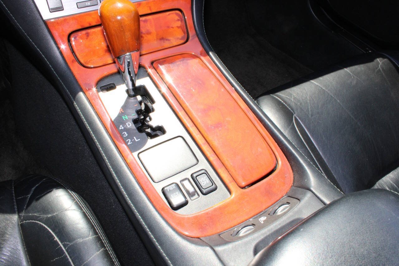 Used 2002 Lexus SC 430 Convertible RWD image 24