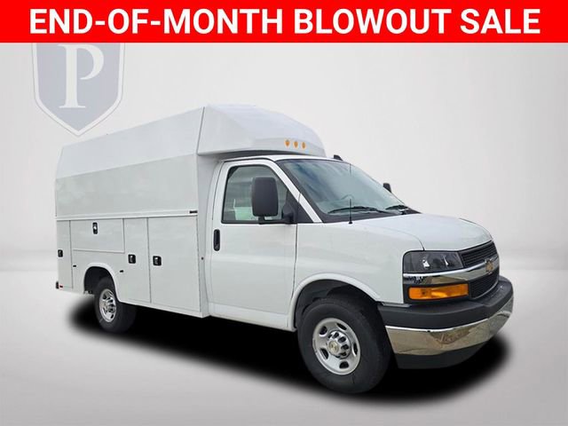 New 2025 Chevrolet Express 3500 w/ Power Convenience Package image 2