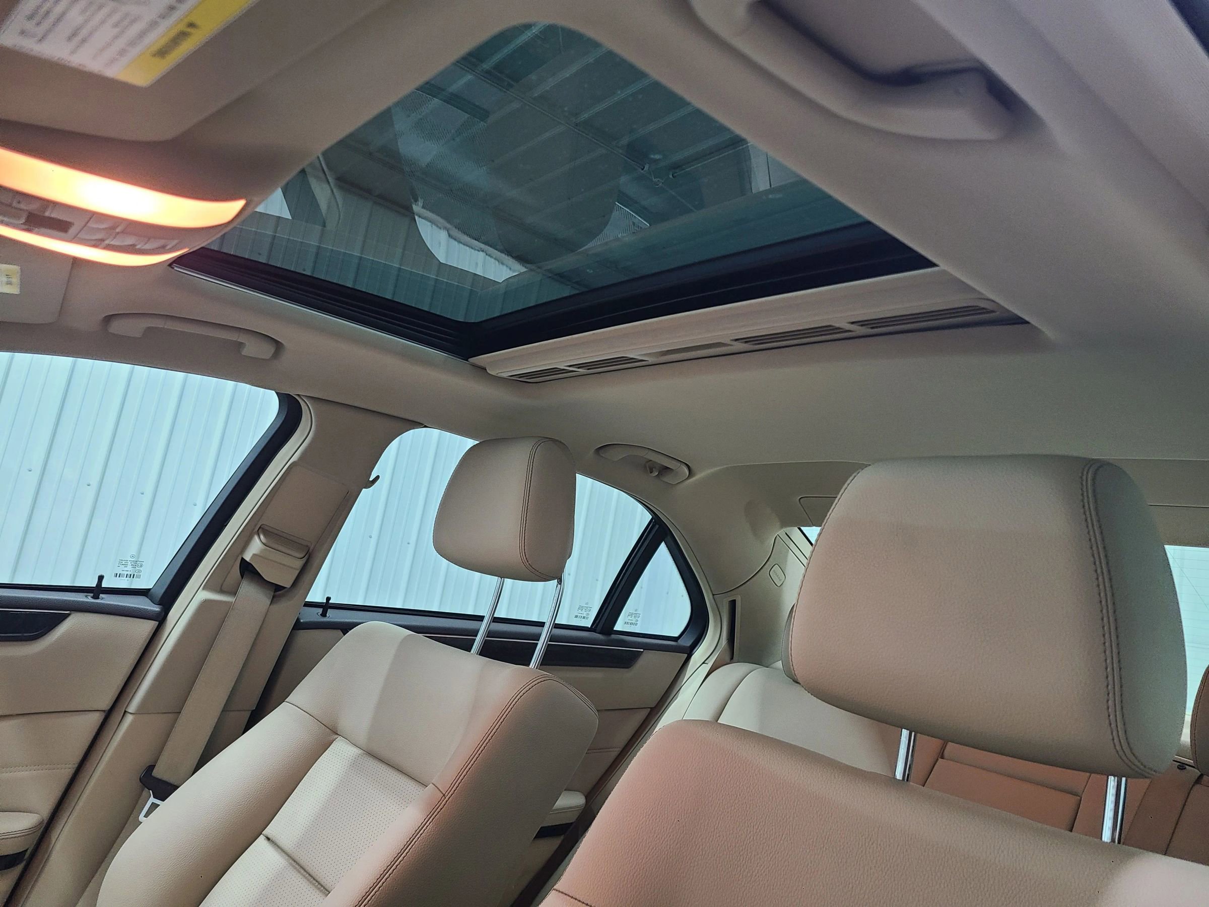 Used 2014 Mercedes-Benz E 350 Sedan image 19