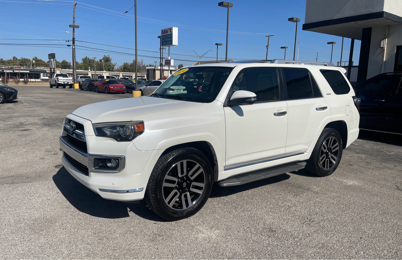 Used 2014 Toyota 4Runner Limited image 2