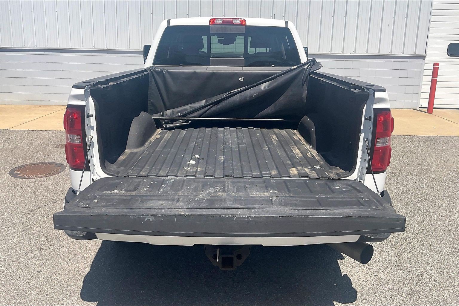 Used 2016 GMC Sierra 2500 Denali w/ Duramax Plus Package AWD/4WD image 40