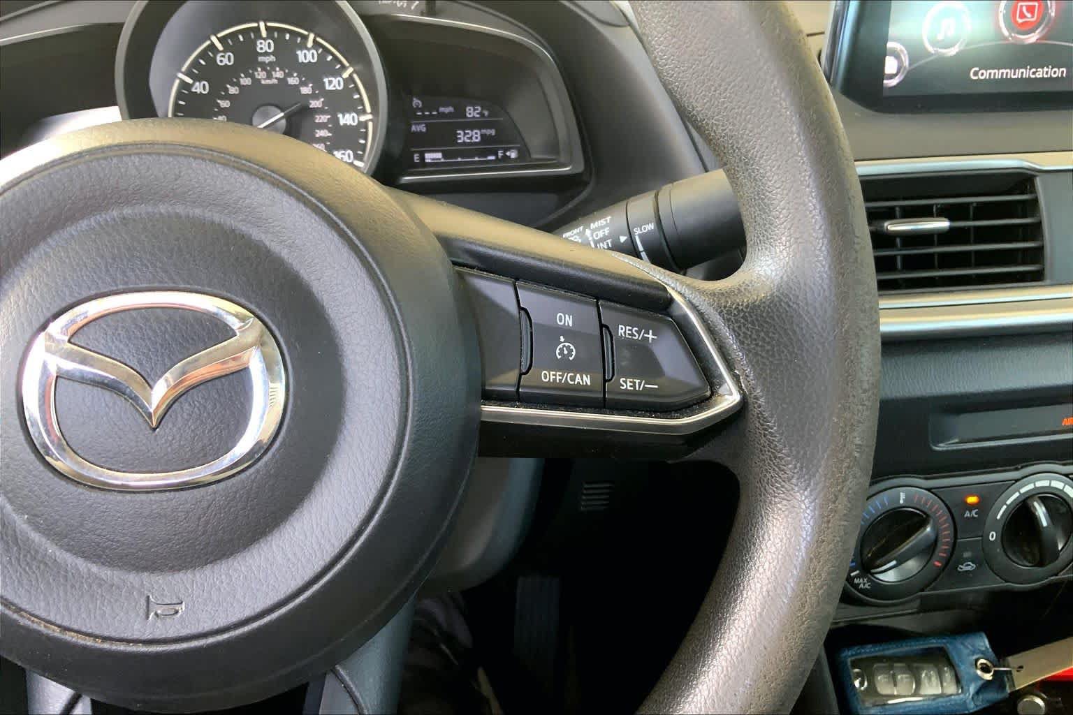 Used 2018 MAZDA MAZDA3 Sport FWD image 24