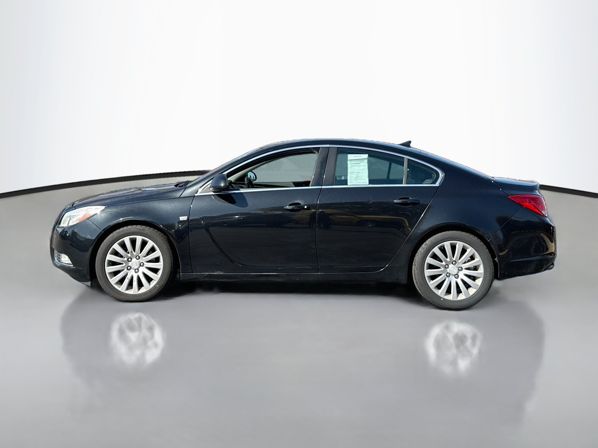 Used 2011 Buick Regal CXL Turbo w/ TO2 Preferred Equipment Group FWD image 4