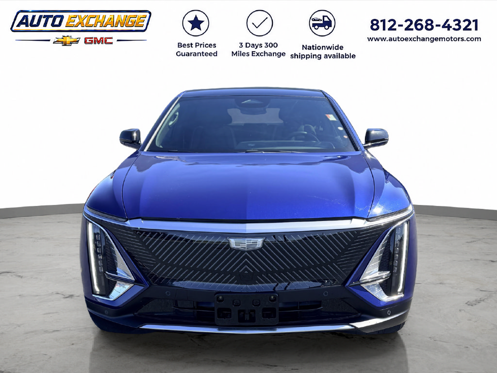 Used 2024 Cadillac Lyriq Tech AWD/4WD image 8