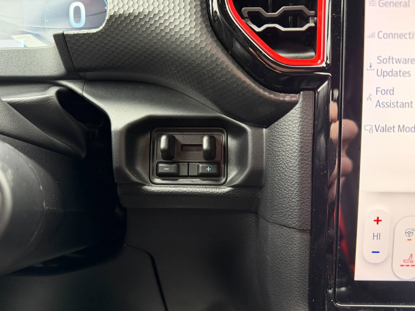 New 2025 Ford Ranger Raptor image 32