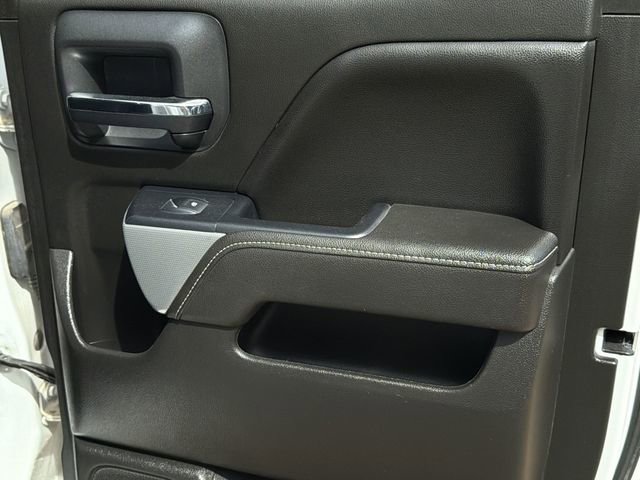 Used 2018 Chevrolet Silverado 1500 LT w/ All Star Edition image 35