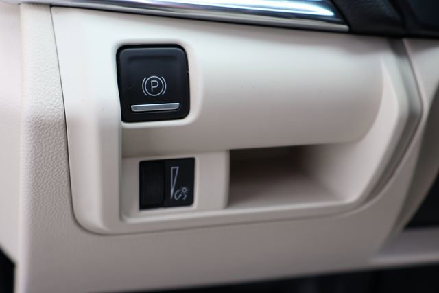 Used 2023 Cadillac CT4 Luxury w/ Sun And Sound Package image 21