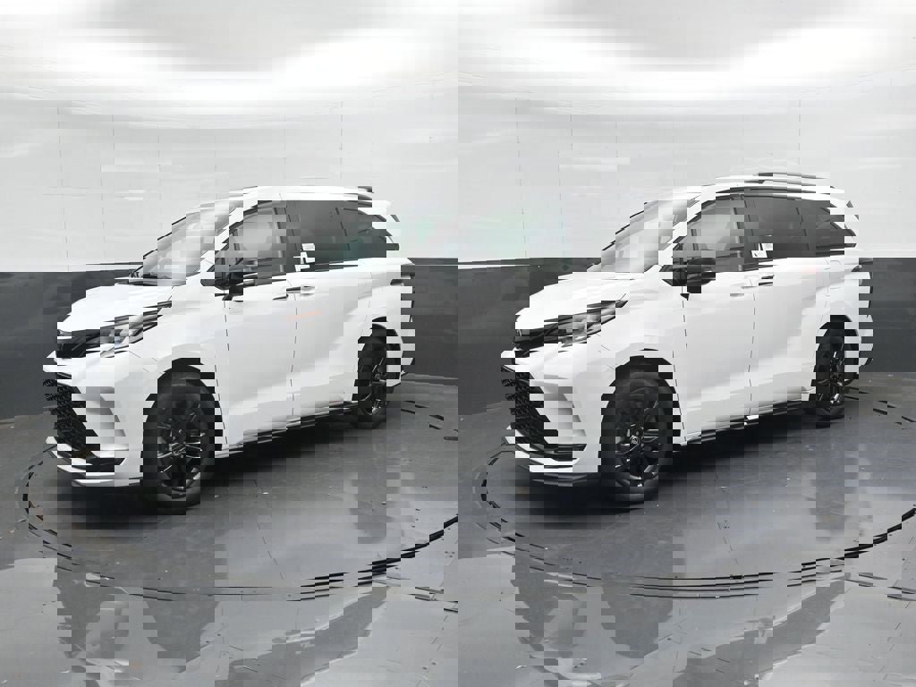 New 2025 Toyota Sienna XSE w/ XSE Premium Package image 7