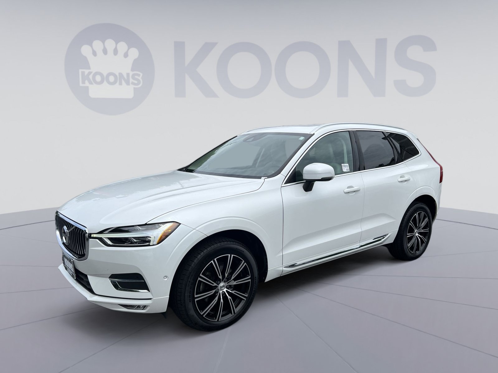 Used 2019 Volvo XC60 T5 Inscription AWD/4WD image 1