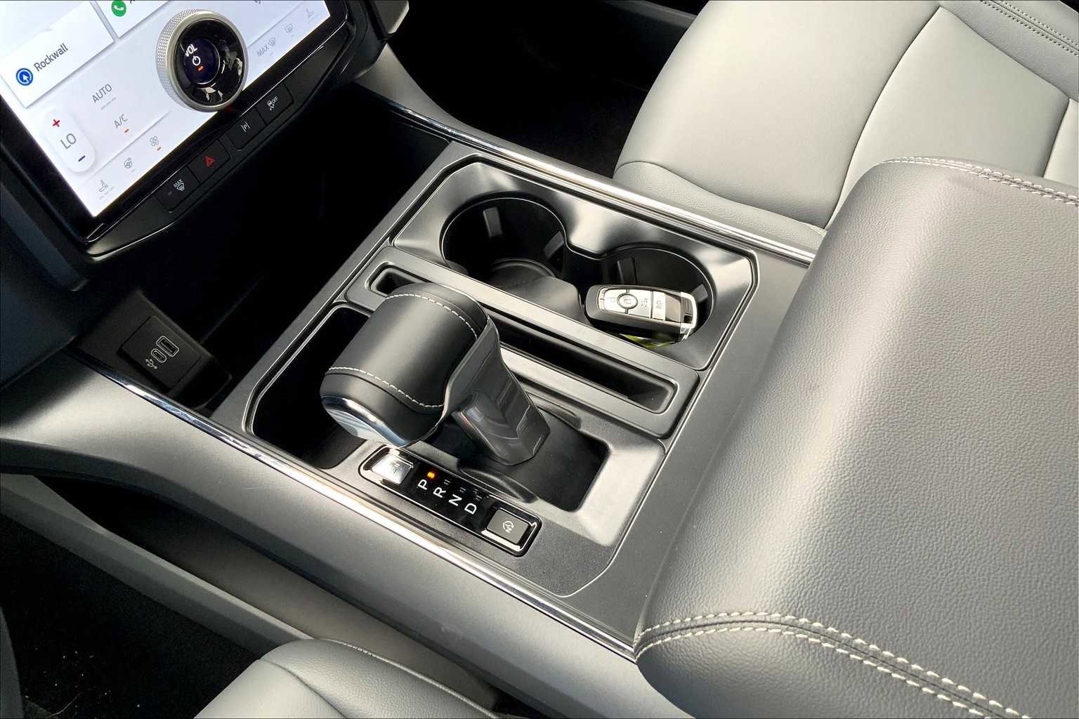 New 2025 Ford F150 Lightning Flash image 5