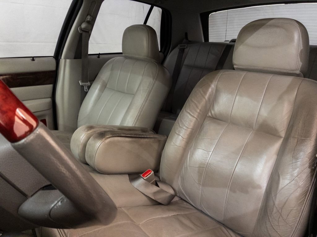 Used 2005 Mercury Grand Marquis LSE image 10