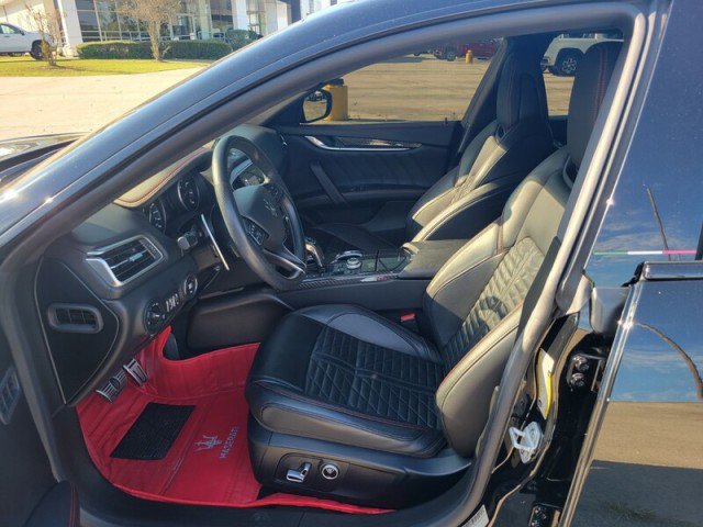 Used 2021 Maserati Ghibli Trofeo image 8