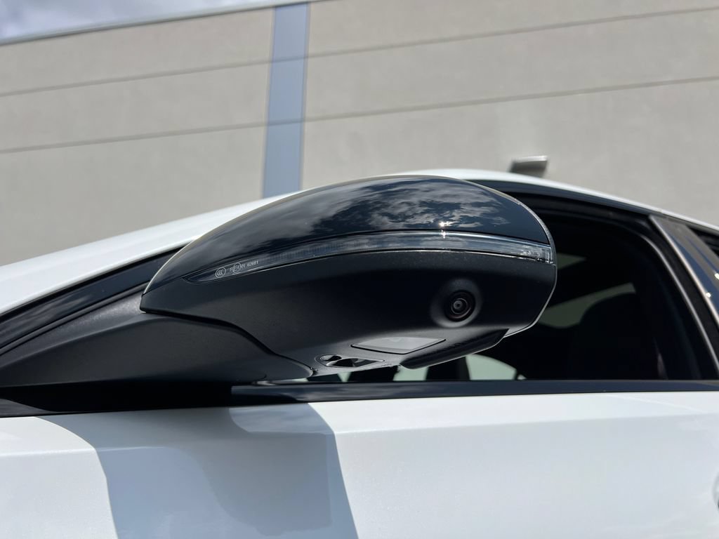New 2026 Mercedes-Benz C 43 AMG 4MATIC Sedan image 32