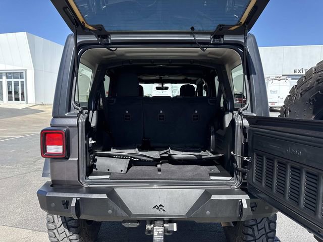 Used 2023 Jeep Wrangler Rubicon w/ Cold Weather Group image 4