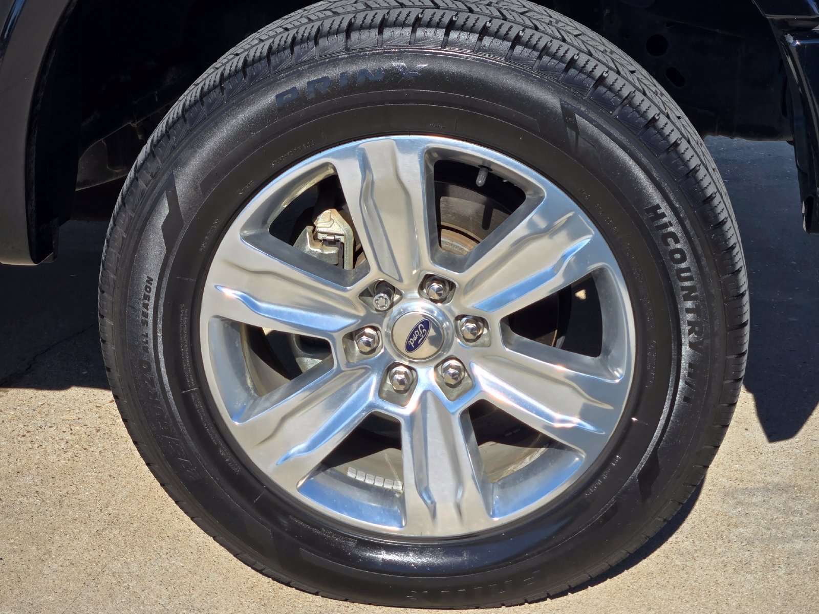 Used 2018 Ford F150 Platinum w/ Equipment Group 701A Luxury AWD/4WD image 7