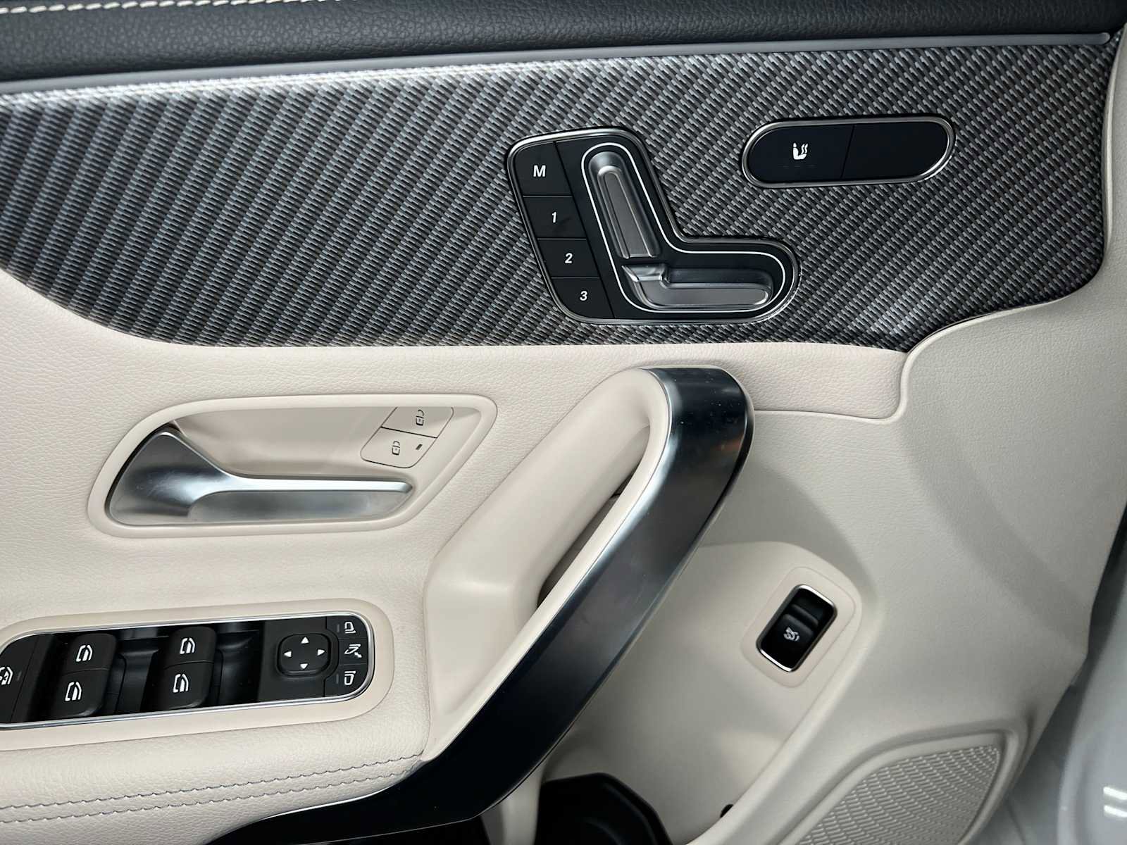 Certified 2026 Mercedes-Benz CLA 250 4MATIC image 21