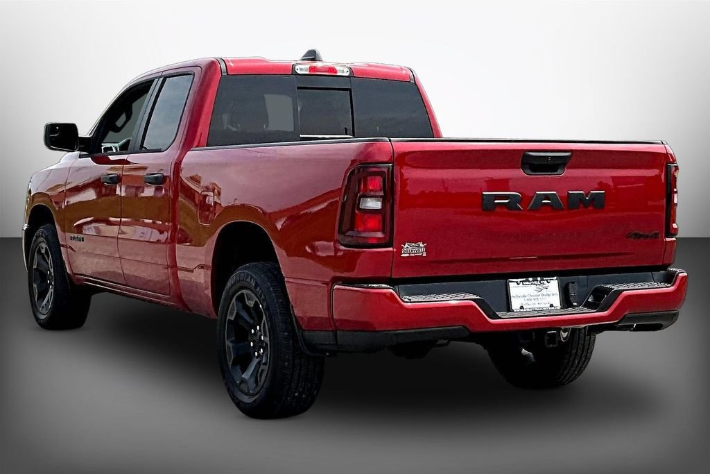 New 2026 RAM 1500 Express AWD/4WD image 3