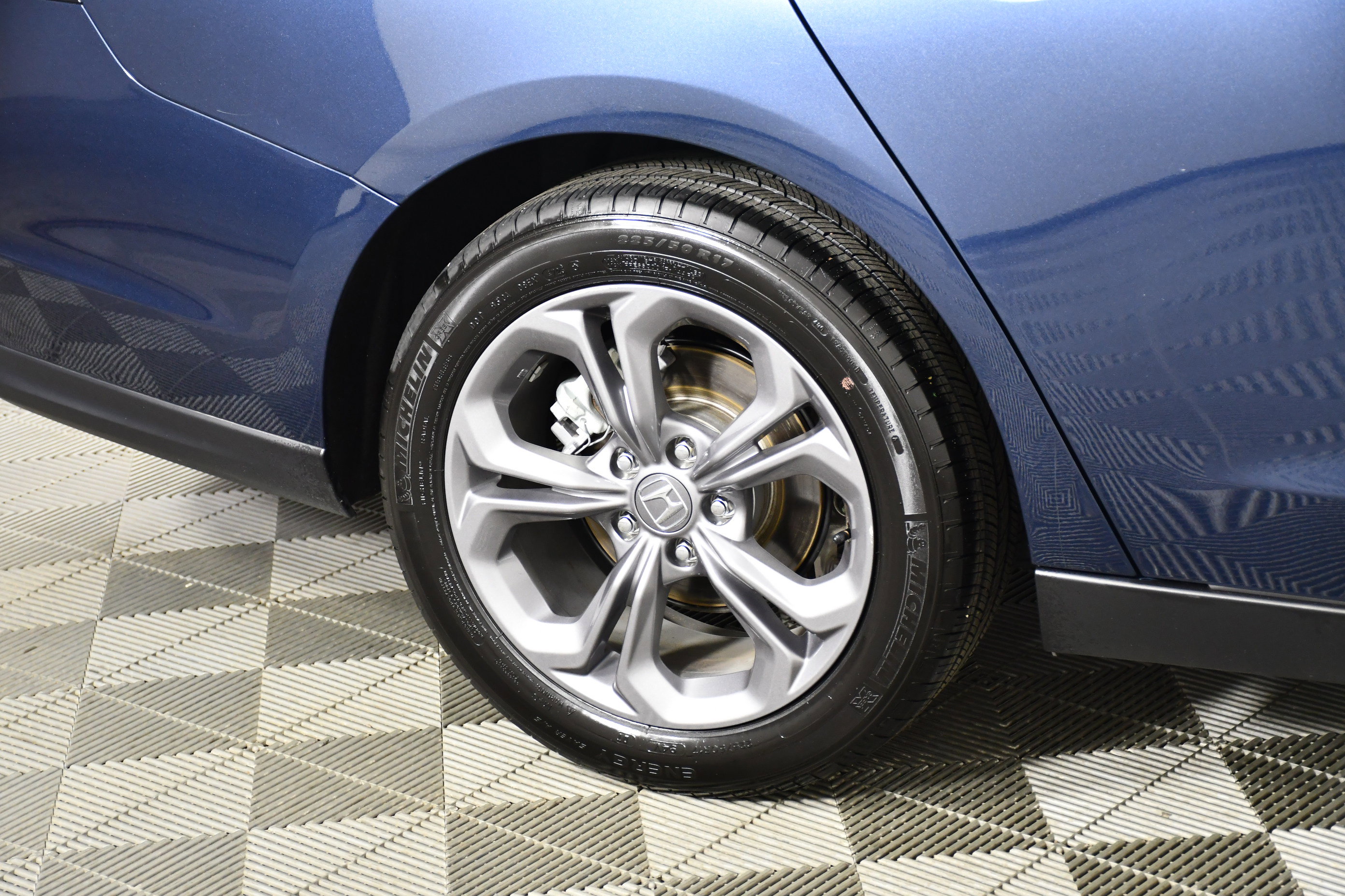 Certified 2024 Honda Accord EX image 52