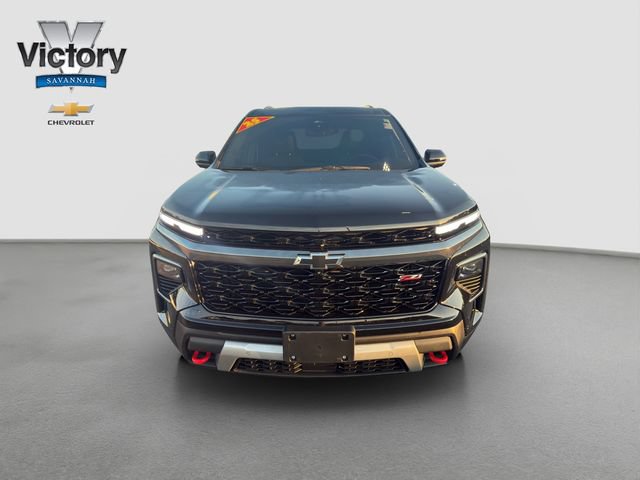Used 2025 Chevrolet Traverse Z71 w/ Enhanced Driving Package AWD/4WD image 2