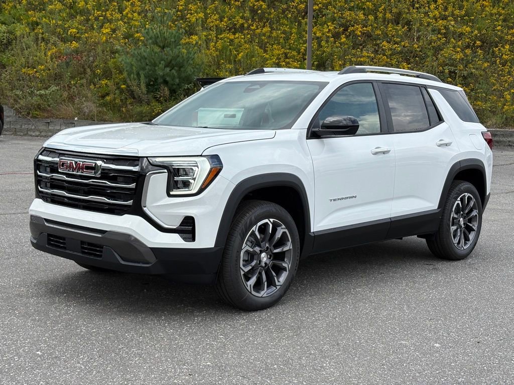 New 2026 GMC Terrain Elevation w/ Elevation Premium Package image 2