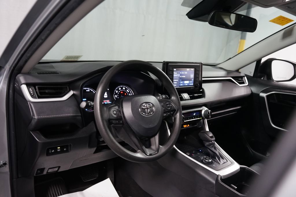 Certified 2022 Toyota RAV4 LE image 11