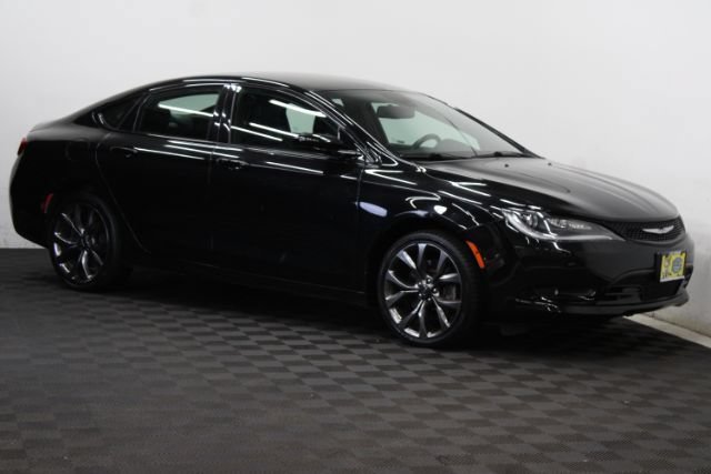Used 2015 Chrysler 200 S w/ Comfort Group