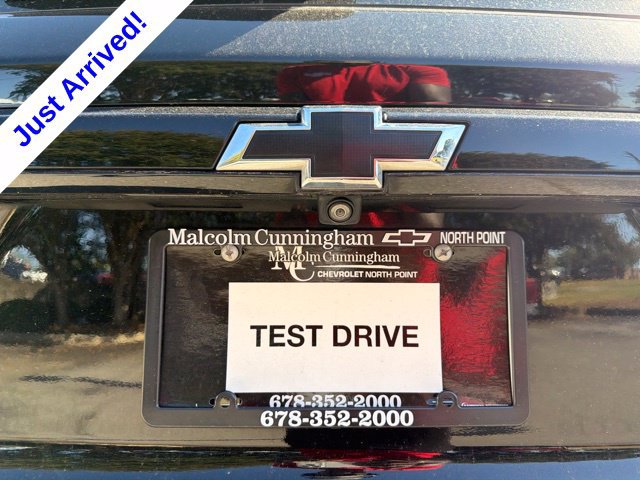 Used 2023 Chevrolet Traverse LS w/ Midnight/Sport Edition FWD image 17