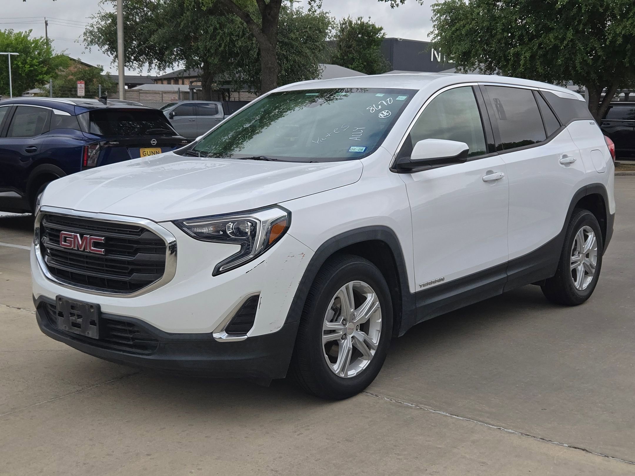 Used 2020 GMC Terrain SLE image 7