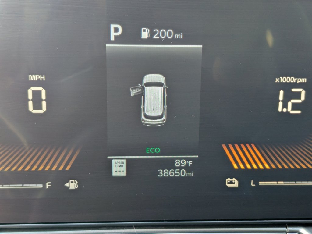 Certified 2025 Kia Sorento EX FWD image 39