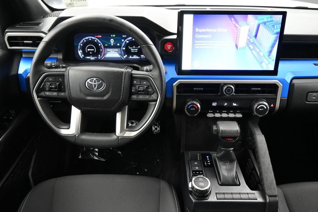 Used 2025 Toyota Tacoma TRD Sport AWD/4WD image 5