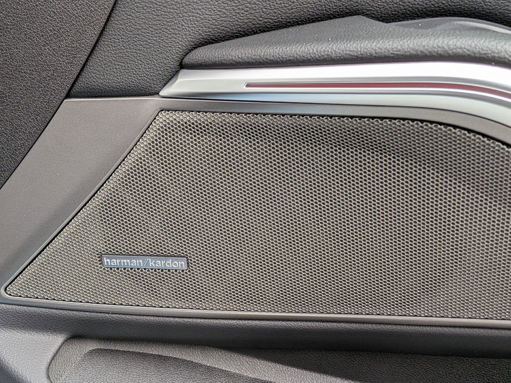 New 2026 BMW 330i Sedan image 13