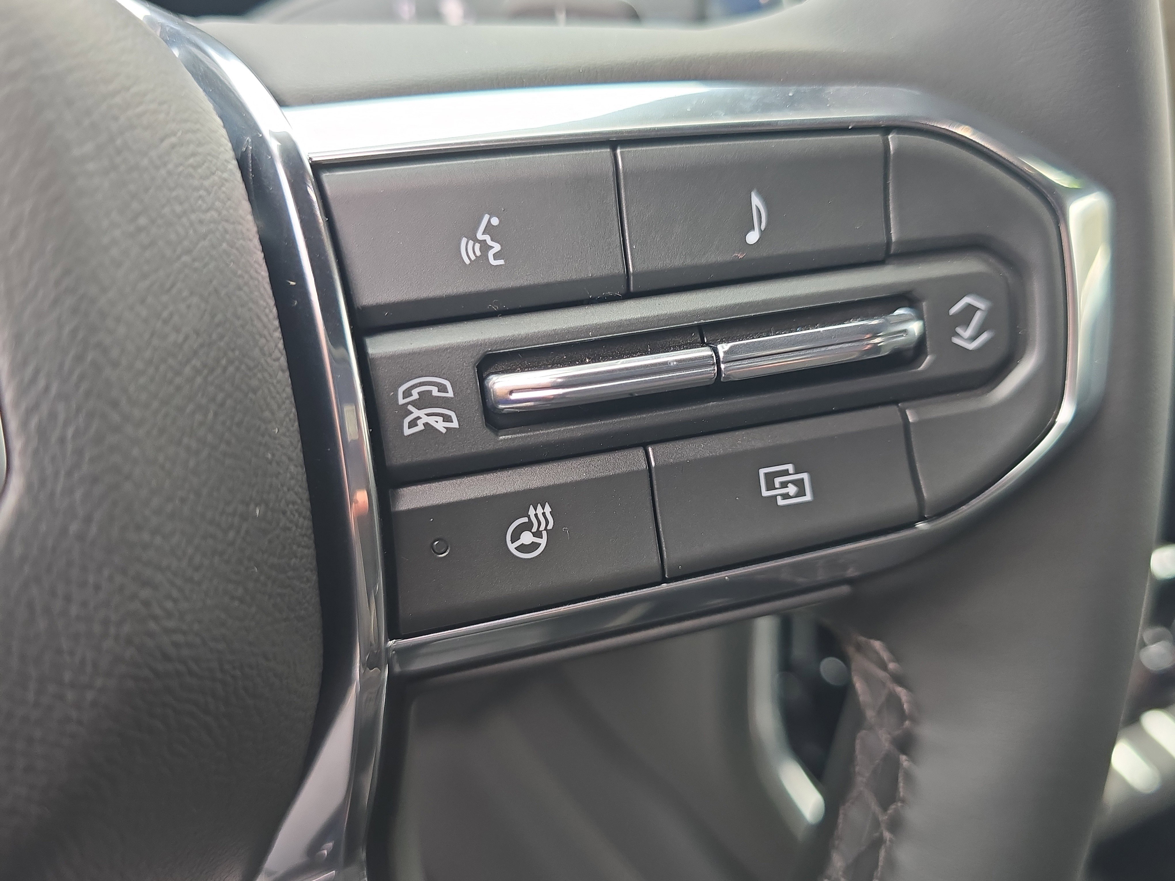 New 2026 GMC Yukon Elevation w/ LPO, Floor Liner Package image 19