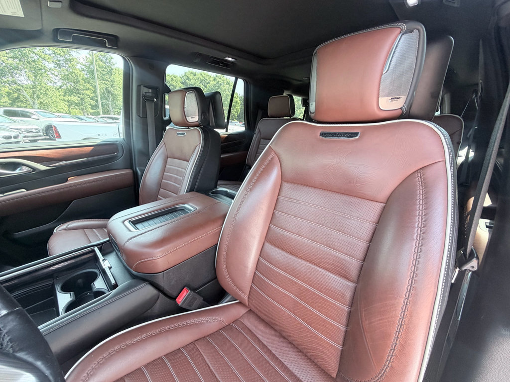 Used 2023 GMC Yukon Denali Ultimate AWD/4WD image 23